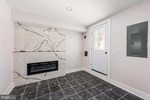 Entry Way - 1717 E Lafayette Ave, Baltimore, MD 21213 photo 2 of 2