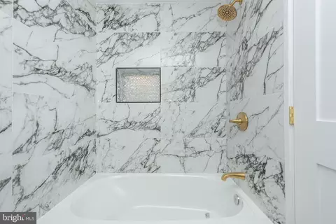 Bath - 1717 E Lafayette Ave, Baltimore, MD 21213 photo 4 of 6
