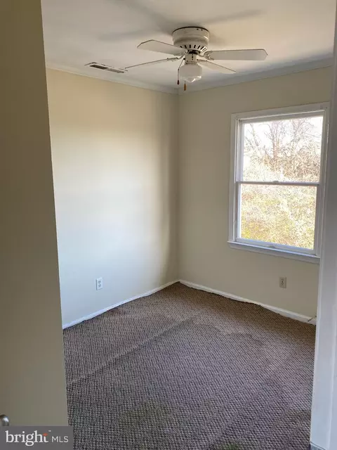 1909 Brunt St, Baltimore, MD 21217 photo 8