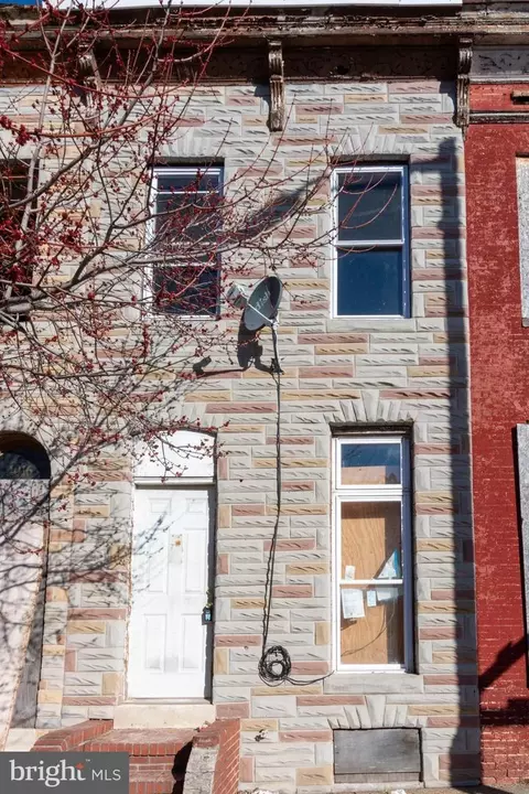 1018 E Biddle St, Baltimore, MD 21202