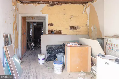 Kitchen - 1018 E Biddle St, Baltimore, MD 21202 photo 1 of 1