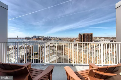 2702 Lighthouse Pt E #525, Baltimore, MD 21224