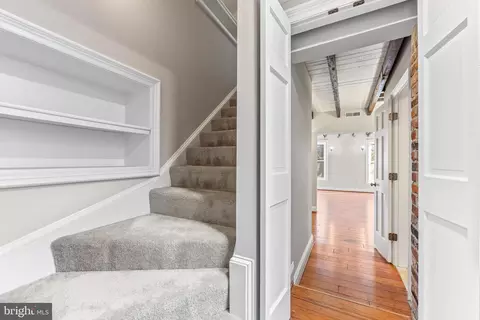 Entry Way - 2118 Fleet St, Baltimore, MD 21231 photo 5 of 5