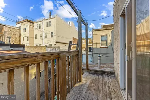 Exterior - 2118 Fleet St, Baltimore, MD 21231 photo 2 of 5