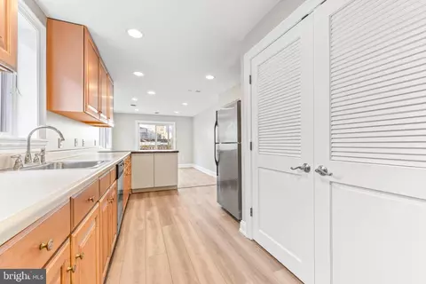 Kitchen - 2118 Fleet St, Baltimore, MD 21231 photo 3 of 6