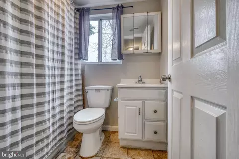 Bath - 2603 Boone St, Baltimore, MD 21218 photo 1 of 2