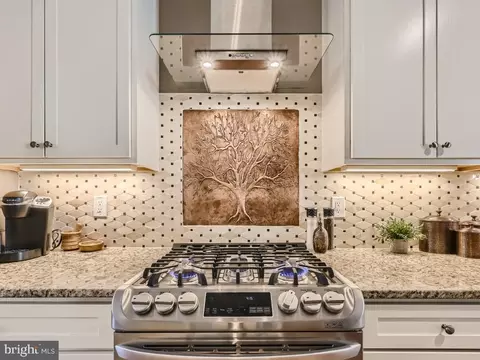 Kitchen - 1303 Lowman St, Baltimore, MD 21230 photo 3 of 8