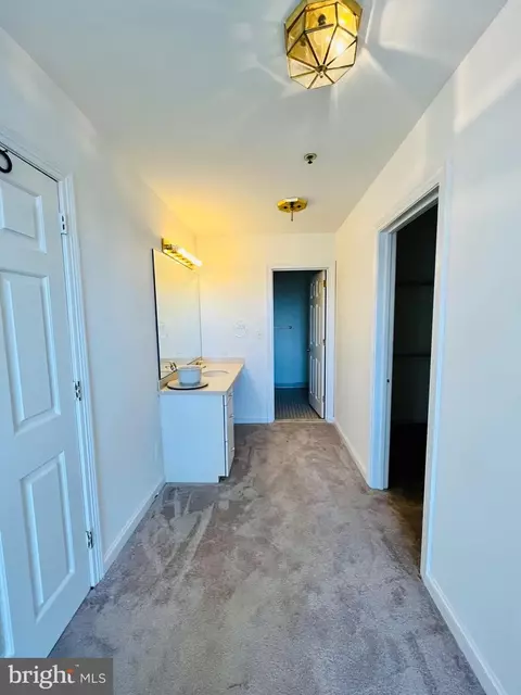 Entry Way - 10 E Lee St #707, Baltimore, MD 21202 photo 3 of 6