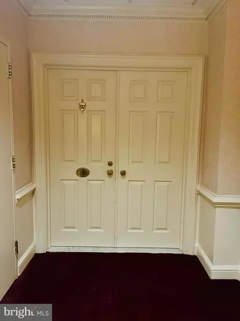 Entry Way - 10 E Lee St #707, Baltimore, MD 21202 photo 4 of 6