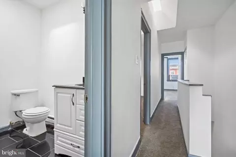 Entry Way - 2611 E Hoffman St, Baltimore, MD 21213 photo 2 of 2