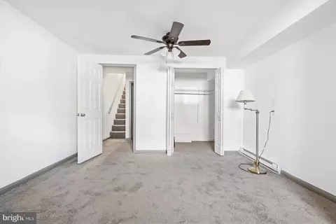 Bedroom - 2611 E Hoffman St, Baltimore, MD 21213 photo 2 of 5
