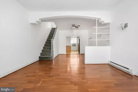 Entry Way - 2611 E Hoffman St, Baltimore, MD 21213 photo 1 of 2