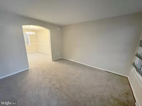 4737 Williston St, Baltimore, MD 21229 photo 5