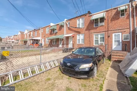 Exterior - 3247 Pelham Ave, Baltimore, MD 21213 photo 3 of 5