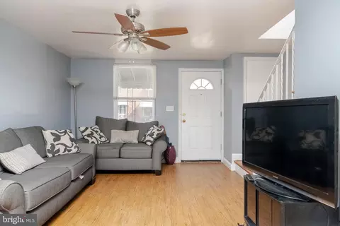 Living - 3247 Pelham Ave, Baltimore, MD 21213 photo 1 of 2