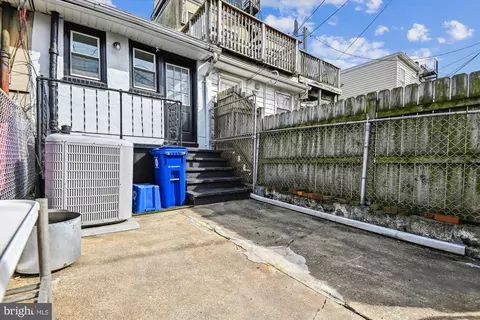 Exterior - 1606 Marshall St, Baltimore, MD 21230 photo 3 of 5