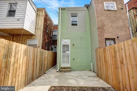 Exterior - 2406 N Calvert St, Baltimore, MD 21218 photo 6 of 11