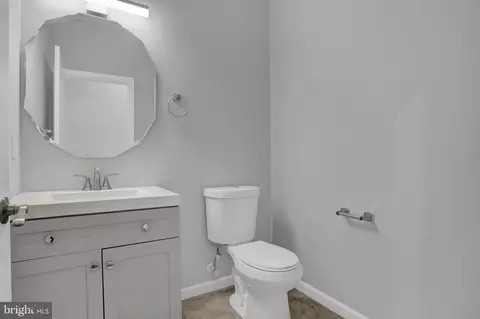 Bath - 2406 N Calvert St, Baltimore, MD 21218 photo 1 of 4