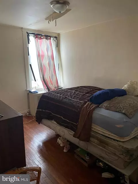 Bedroom - 3102 Mareco Ave, Baltimore, MD 21213 photo 4 of 6