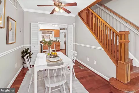 Dining - 331 S Lehigh St, Baltimore, MD 21224 photo 3 of 4
