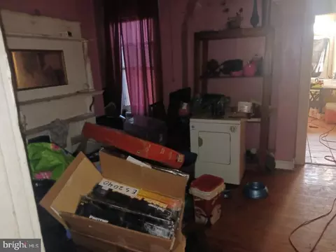 1716 Appleton St, Baltimore, MD 21217 photo 5