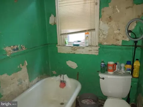 1716 Appleton St, Baltimore, MD 21217 photo 12