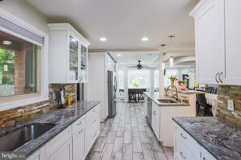 Kitchen - 2827 W Strathmore Ave, Baltimore, MD 21209 photo 5 of 10