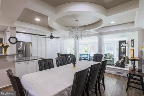 Dining - 2827 W Strathmore Ave, Baltimore, MD 21209 photo 3 of 7