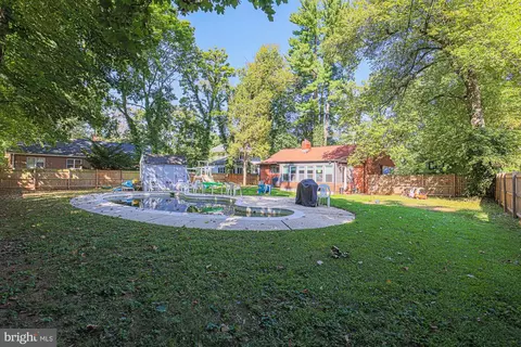 Exterior - 2827 W Strathmore Ave, Baltimore, MD 21209 photo 3 of 5