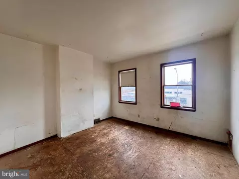 3731 Falls Rd, Baltimore, MD 21211 photo 12