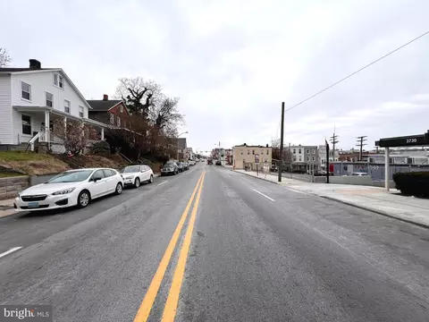 3731 Falls Rd, Baltimore, MD 21211 photo 6