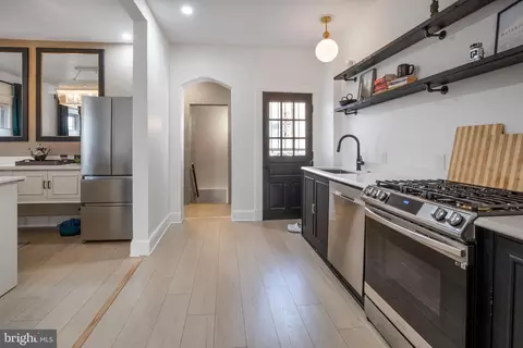 Kitchen - 4134 Edmondson Ave, Baltimore, MD 21229 photo 1 of 2