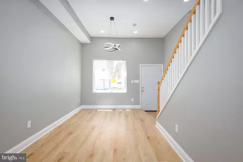 Living - 1600 E Oliver St, Baltimore, MD 21213 photo 4 of 4