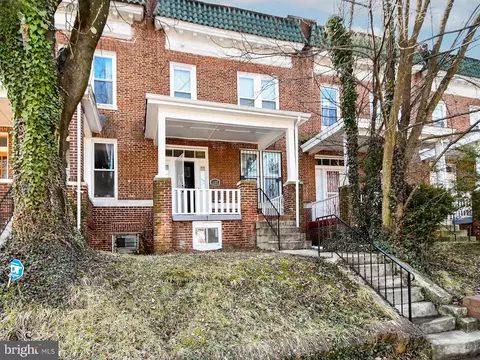 1727 E 33rd St, Baltimore, MD 21218