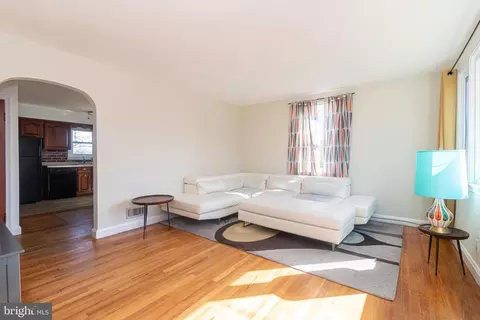 Living - 5763 White Ave, Baltimore, MD 21206 photo 1 of 2