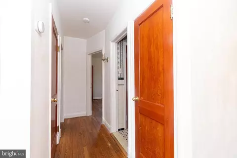 Entry Way - 5763 White Ave, Baltimore, MD 21206 photo 1 of 4