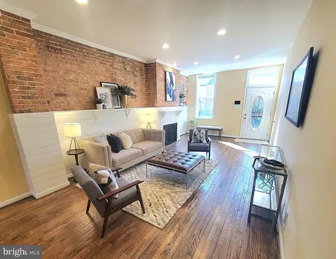 Living - 1213 Valley St, Baltimore, MD 21202 photo 4 of 8