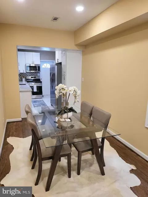 Dining - 1213 Valley St, Baltimore, MD 21202 photo 3 of 3