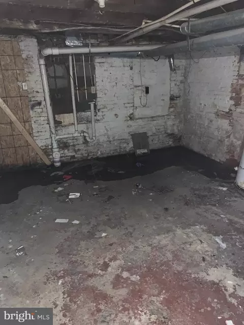 Other - 941 N Mount St N, Baltimore, MD 21217 photo 5 of 6
