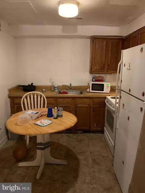 Kitchen - 941 N Mount St N, Baltimore, MD 21217 photo 1 of 1
