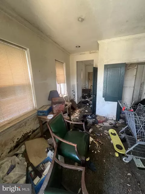 223 E Patapsco Ave, Brooklyn, MD 21225 photo 5
