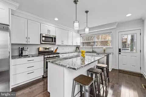 1637 Clarkson St, Baltimore, MD 21230