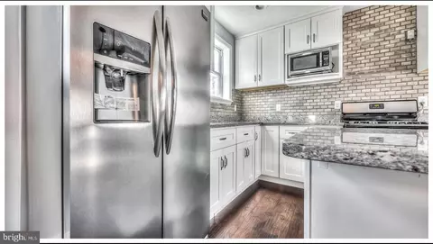 Kitchen - 4519 Weitzel Ave, Baltimore, MD 21214 photo 3 of 7