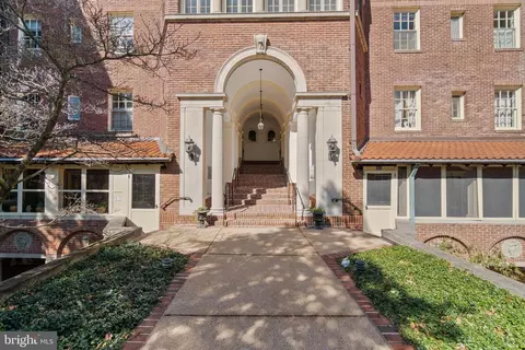 221 Stony Run Ln #G-1, Baltimore, MD 21210