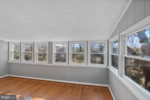 Living - 5013 Anthony Ave, Baltimore, MD 21206 photo 2 of 4
