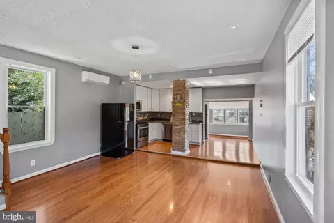 Living - 5013 Anthony Ave, Baltimore, MD 21206 photo 1 of 4