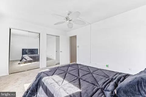 Bedroom - 4303 Davis Ave, Baltimore, MD 21229 photo 4 of 4