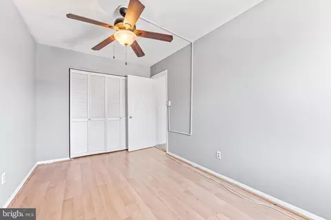 Bedroom - 4303 Davis Ave, Baltimore, MD 21229 photo 2 of 4