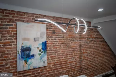 Dining - 229 S Robinson St, Baltimore, MD 21224 photo 6 of 6