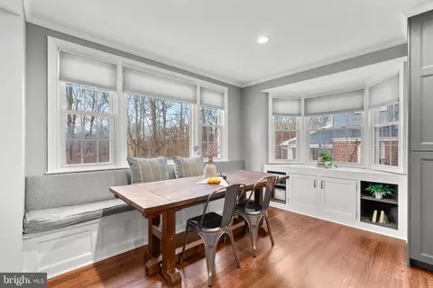 Dining - 4629 Briarclift Rd, Baltimore, MD 21229 photo 1 of 2